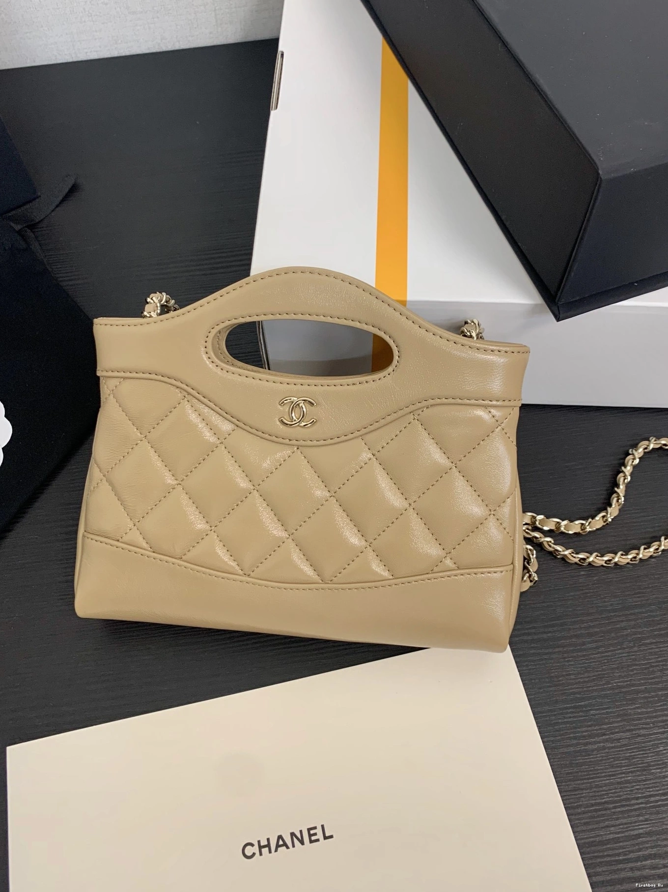 Firstbag Ru SHOPPING CHANEL BAG-21*17*3.5cm 0707